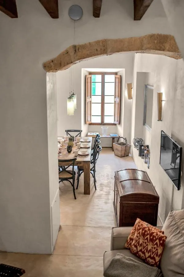 Charmantes Und Modernes Stadthaus Casa Corazon Santanyi 0*,