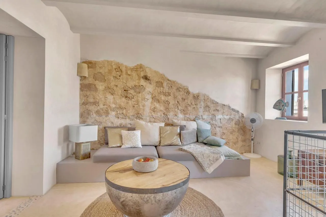 Charmantes Und Modernes Stadthaus Casa Corazon location